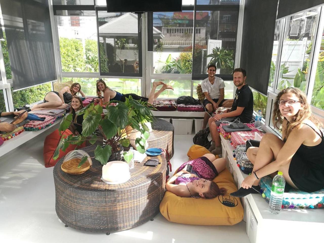 Hostel Lullaby Non-Smoking (Adults Only) Chiang Mai Exterior foto